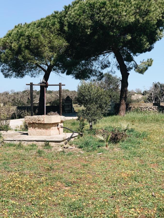 Trullo Contrada Stracca Guest House Alliste Exterior photo