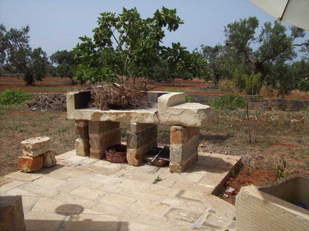 Trullo Contrada Stracca Guest House Alliste Exterior photo