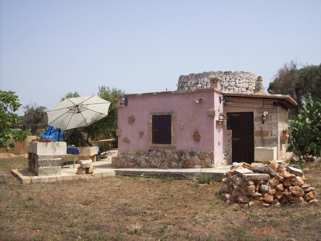 Trullo Contrada Stracca Guest House Alliste Exterior photo