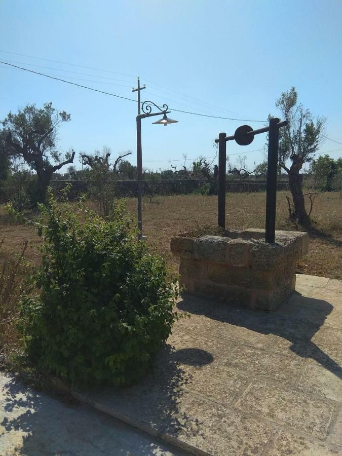 Trullo Contrada Stracca Guest House Alliste Exterior photo
